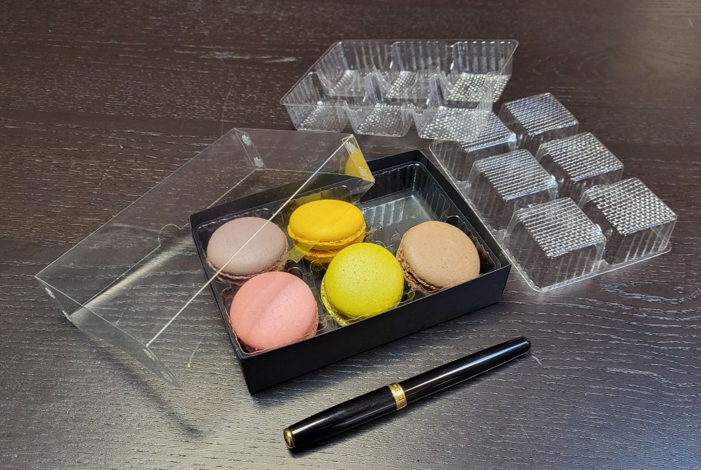 Cutie M227+228 cu chesa plastic 6macarons M4205-4